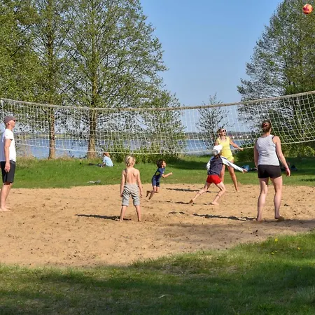 Bungis - 28 Ferienhaeuser Am Grimnitzsee G5 بيت للعطل *