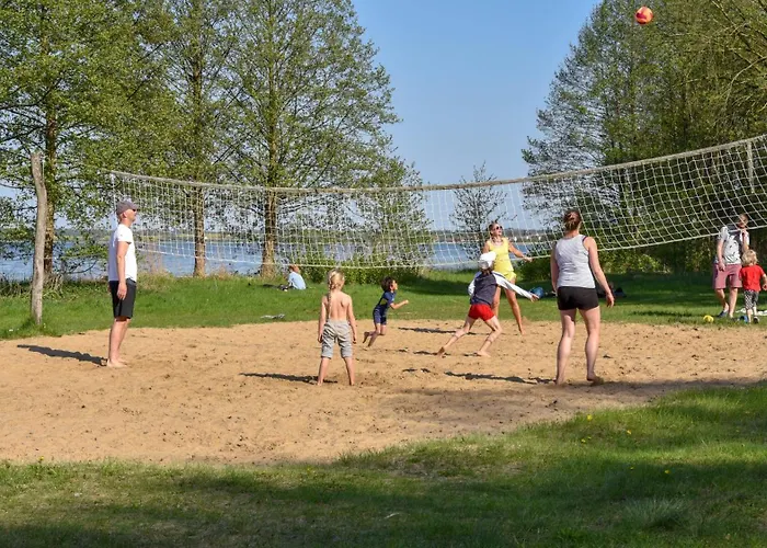 Bungis - 28 Ferienhaeuser Am Grimnitzsee G5 بيت للعطل *