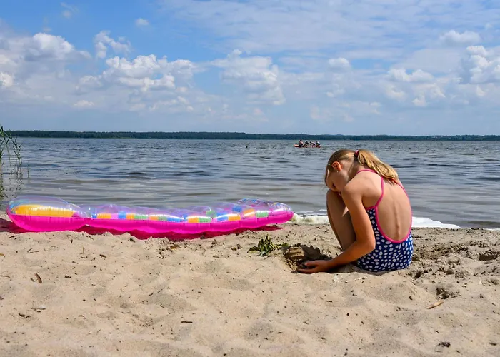 Bungis - 28 Ferienhaeuser Am Grimnitzsee G5 *