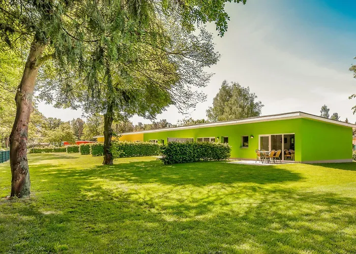 Bungis - 28 Ferienhaeuser Am Grimnitzsee G5